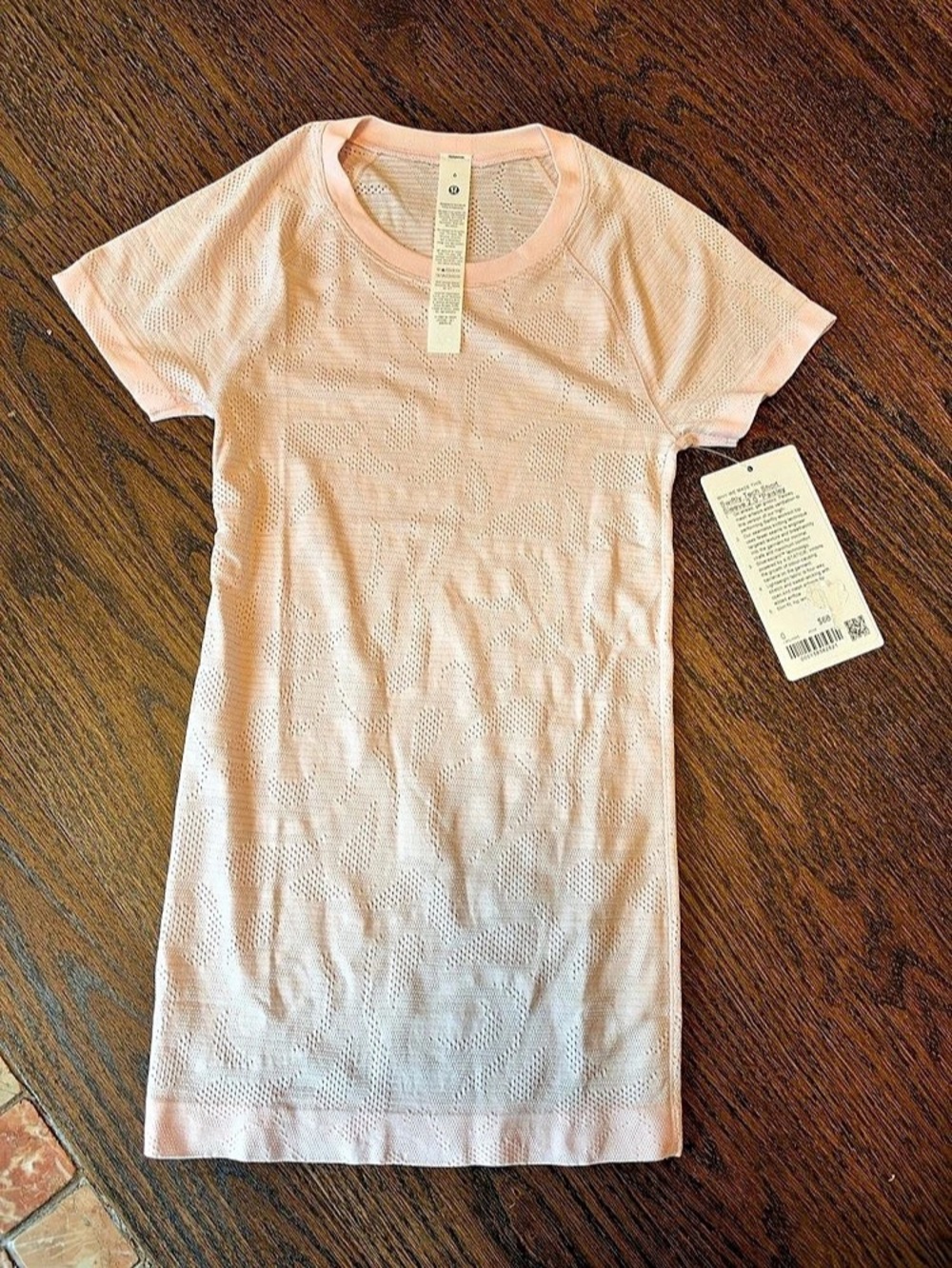 Lululemon Swiftly Tech Short Sleeve 2.0 Dress Short Sleeve Dress in Pink Size 0